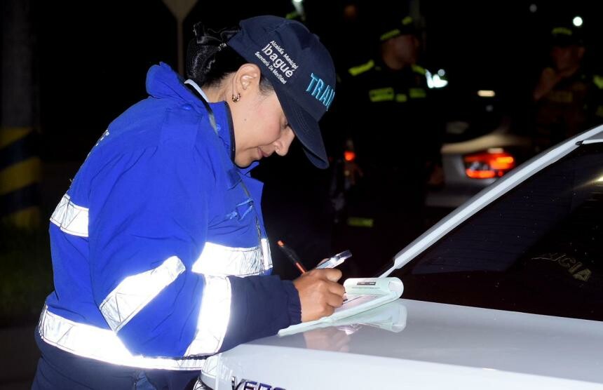 75 comparendos y 12 incidentes viales encendieron las alarmas el fin de semana