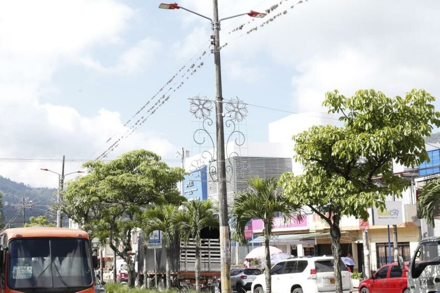 Avenida Sur tendrá nueva iluminación navideña