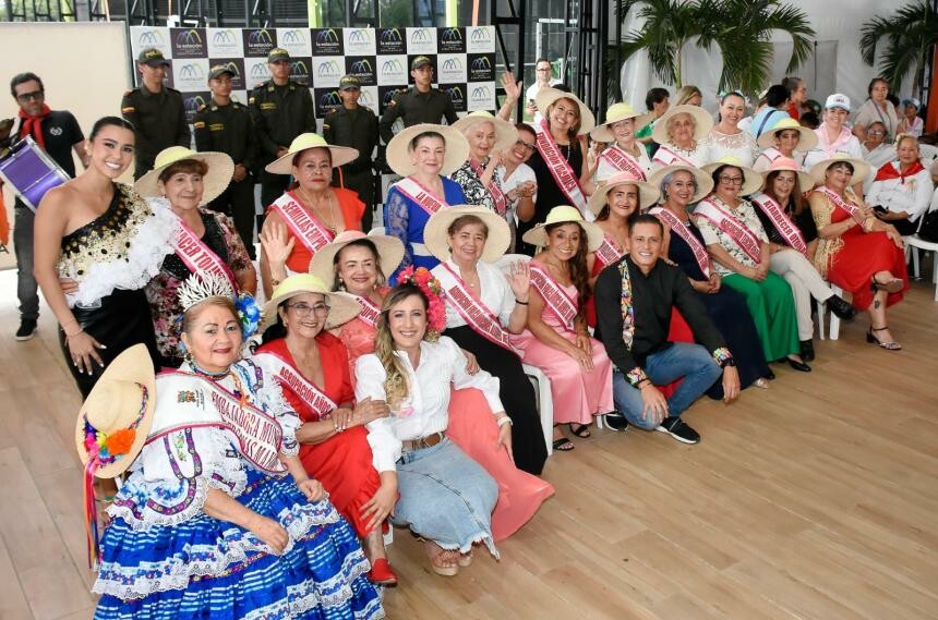 Ibagué exalta el alma del folclor con mujeres que rompen barreras de edad y discapacidad