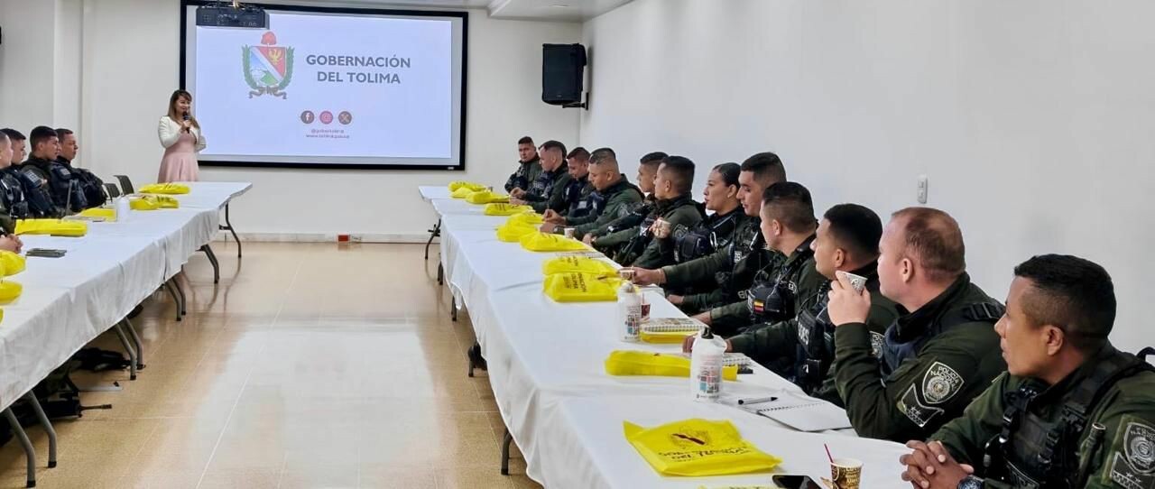 Capacitan a 43 comandantes del Tolima en libertad religiosa