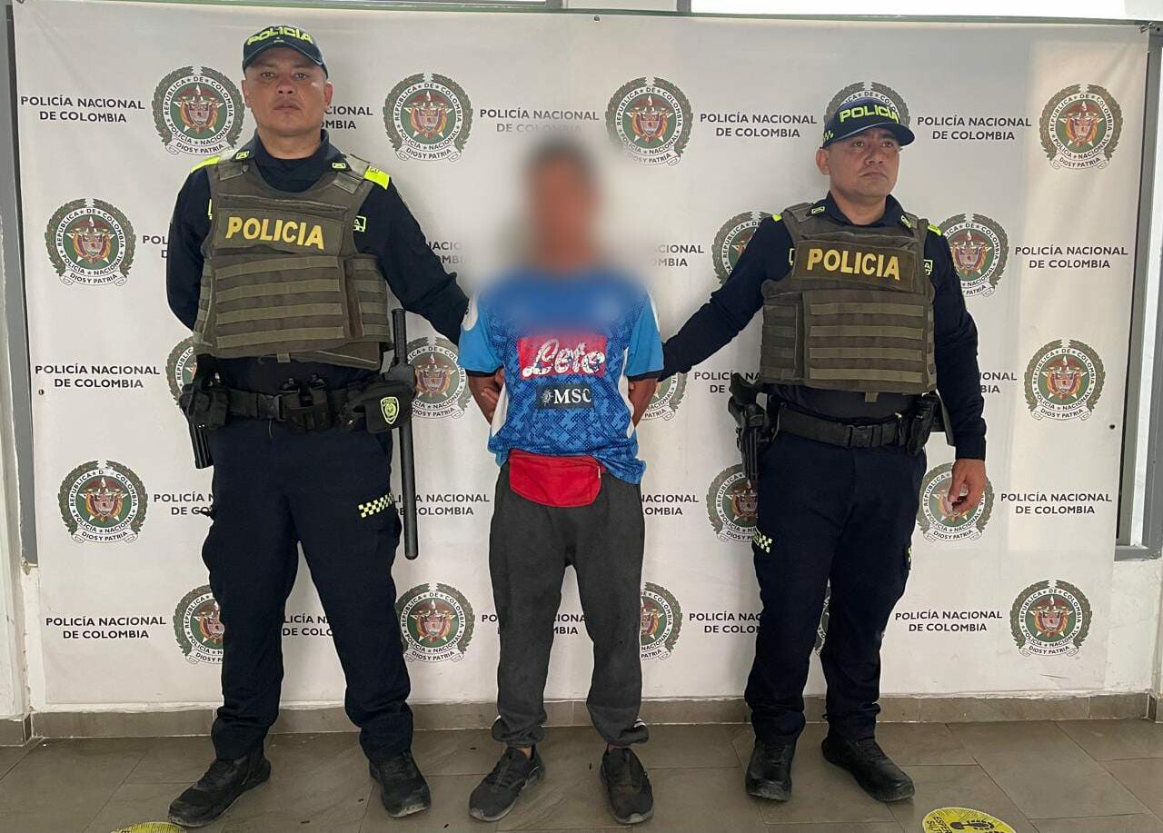 El hombre fue sorprendido con dinero en efectivo presuntamente sustraído en Piedra Pintada