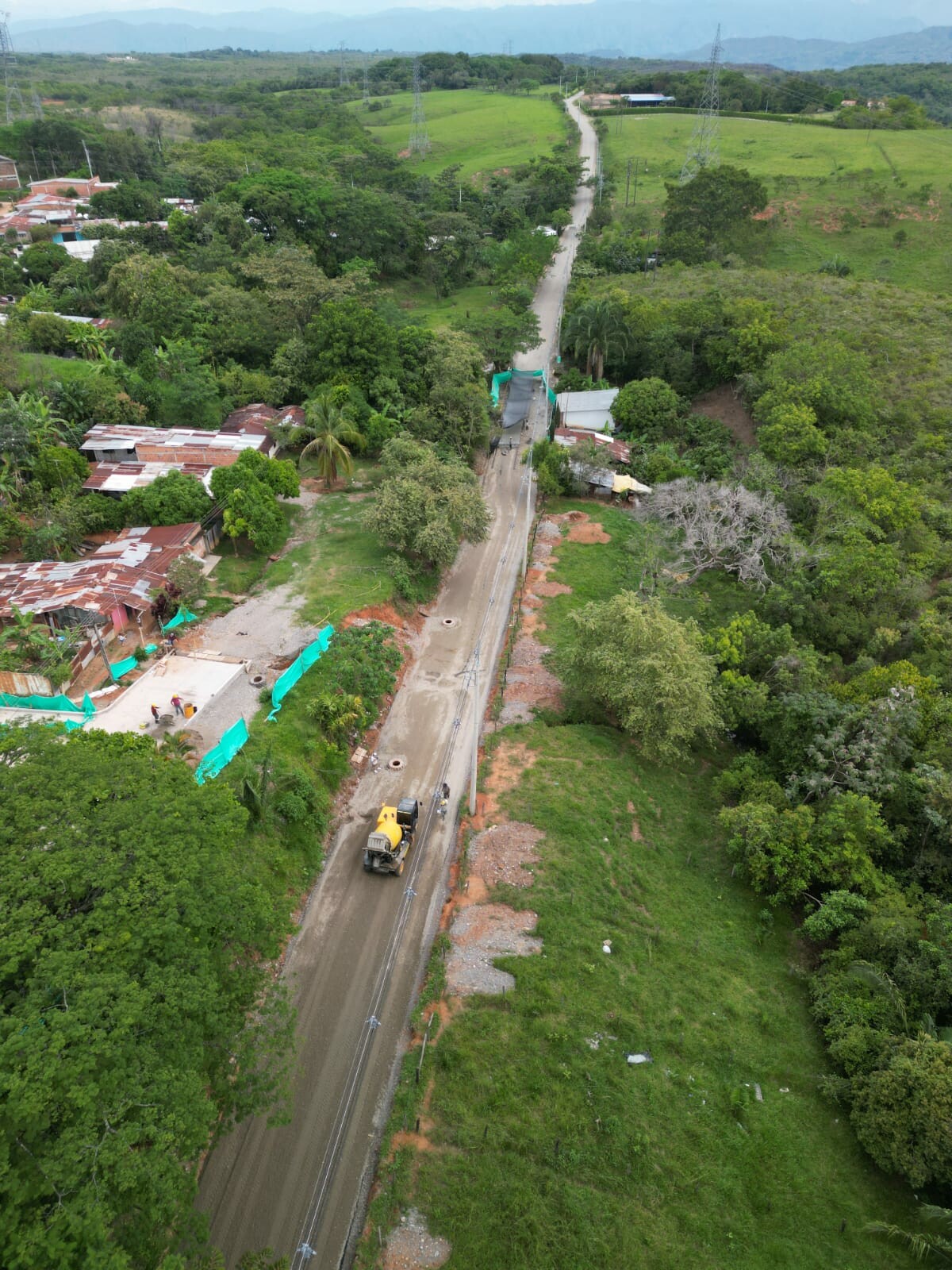 Chaparral avanza con obras millonarias en avenida y hospital