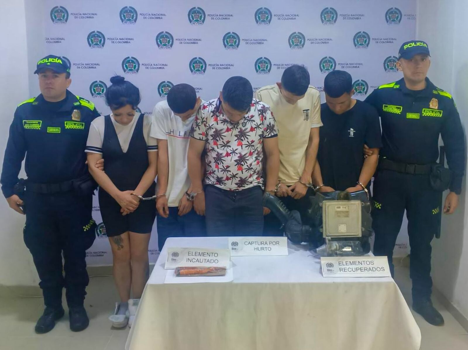 Cinco capturados tras violento golpe de hurto