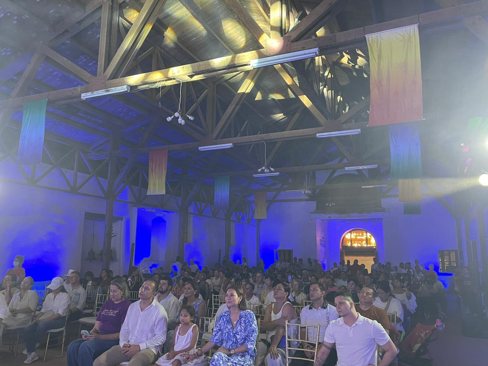 Entre aplausos, luces y asombro, Ambalema vivió un espectáculo que marcó un antes y un después en su historia cultural