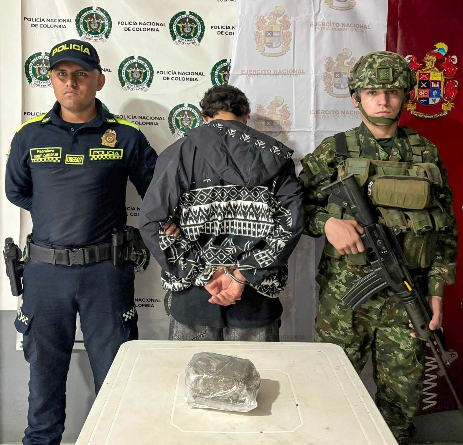 Capturan a un hombre con 400 gramos de marihuana en zona rural de Ibagué