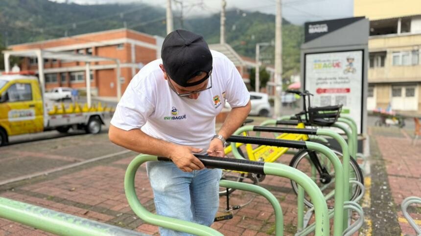 Vandalismo y deterioro ponen en riesgo el sistema de bicicletas públicas en Ibagué