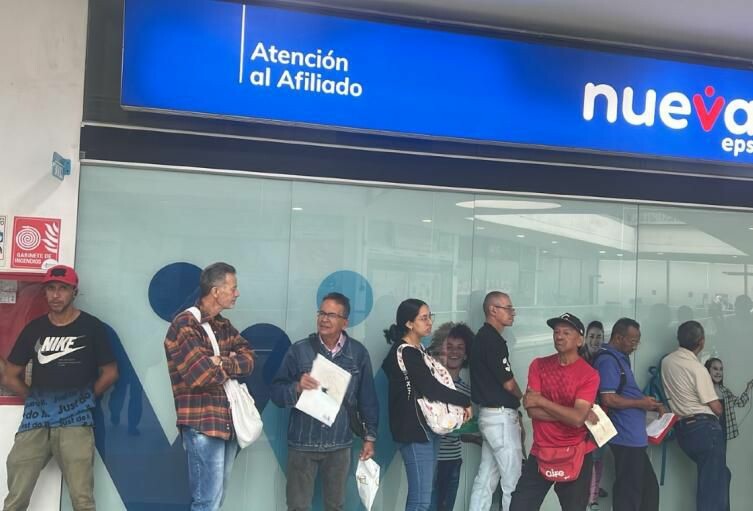 Ibagué supera una semana sin entrega de medicamentos para usuarios de Nueva EPS
