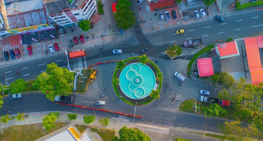 Inician cierres viales en la calle 44 con carrera Quinta