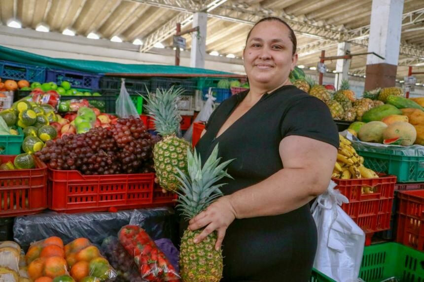 Plazas de Ibagué frutas y verduras con disponibilidad variable