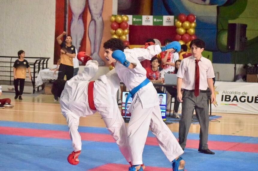 Tolima lidera medallero en Open Departamental de Karate