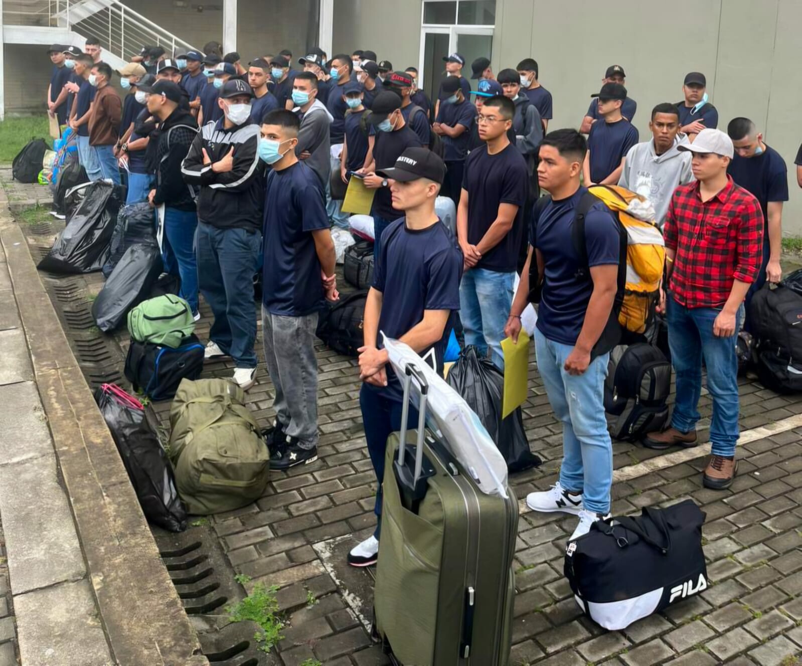 120 jóvenes inician formación para reforzar seguridad en la ciudad