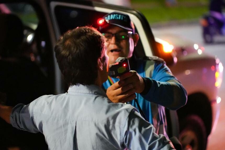 Más de 10 conductores sancionados por conducir bajo efectos del alcohol
