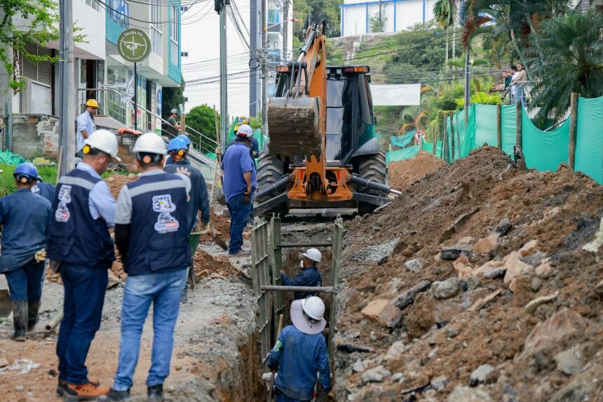 Obras del ‘Combo 3x1’ avanzan en seis barrios