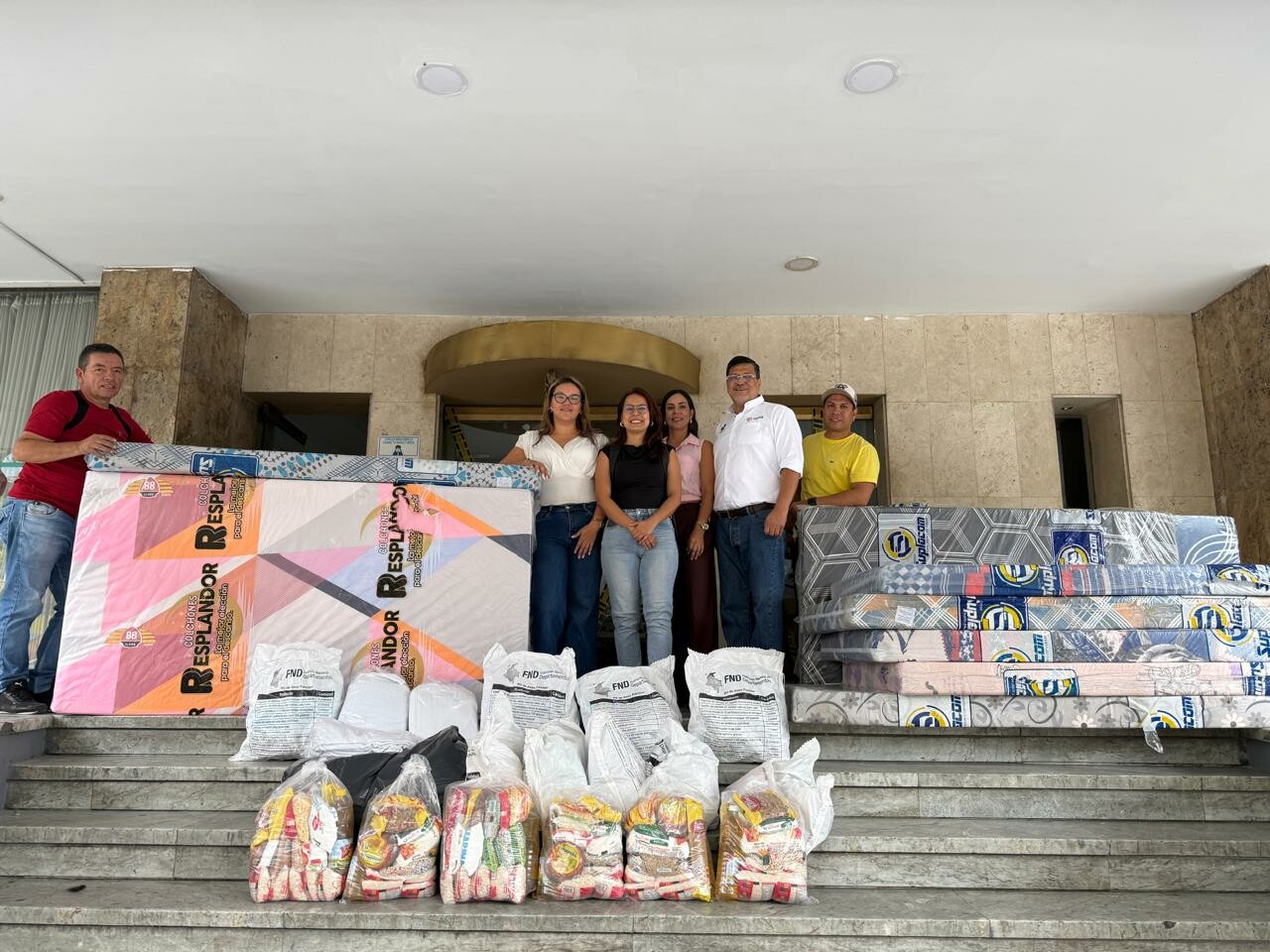 Más de 50 familias reciben ayuda tras emergencia por lluvias en Melgar