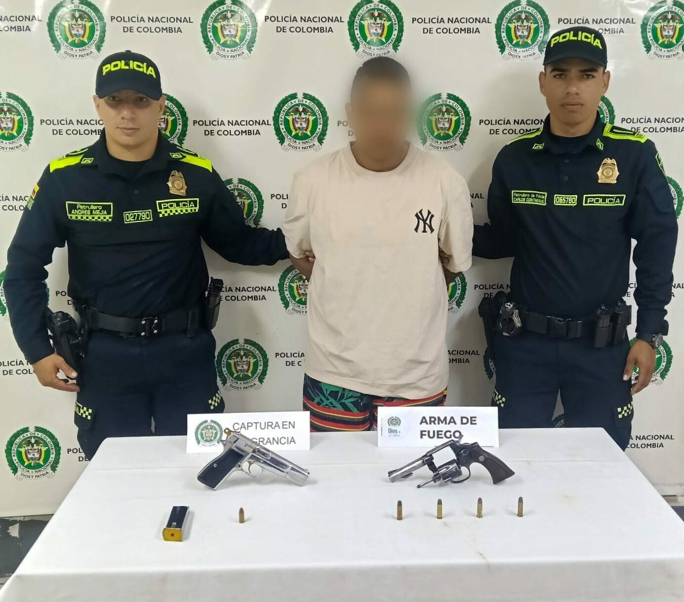 Detienen a un joven con dos armas ilegales en Ibagué