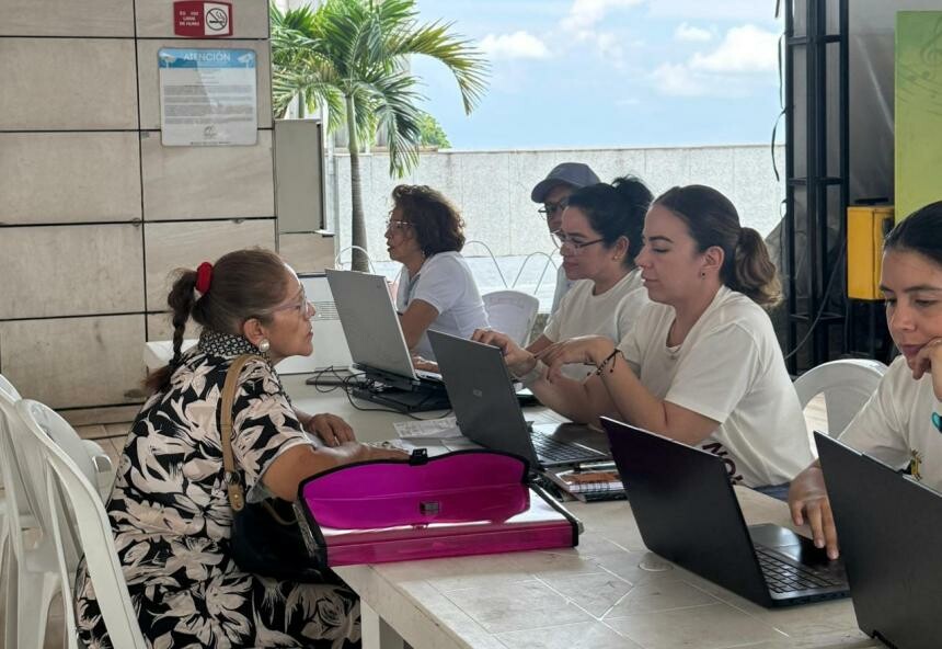 Punto predial abre atención ciudadana en centro comercial La Estación