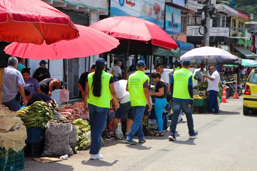 Operativos por invasión de espacio público se intensifican