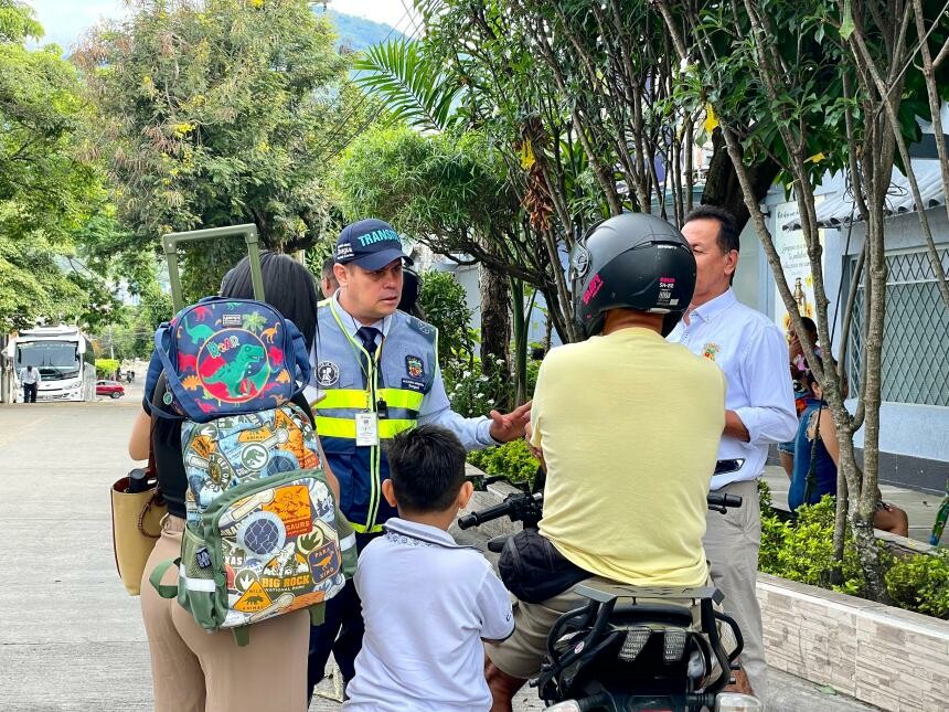 Controles en colegios de Ibagué destapan riesgos en transporte escolar