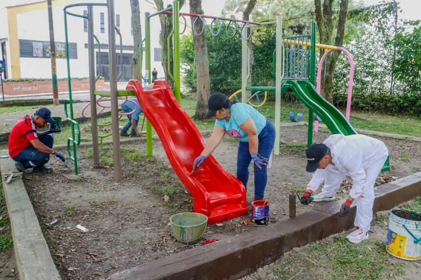 Intervención de parque en Jordán II incluye mantenimiento integral