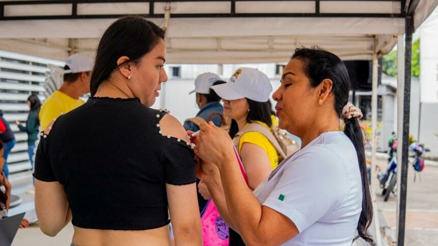 Ibagué activa vacunación gratuita en 18 puntos hasta mayo