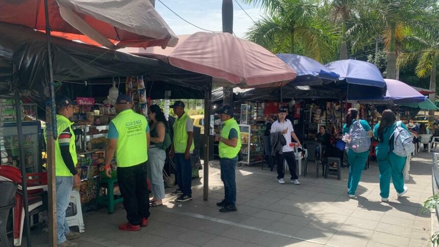 Operativos en Varsovia reavivan tensión por ocupación del espacio público