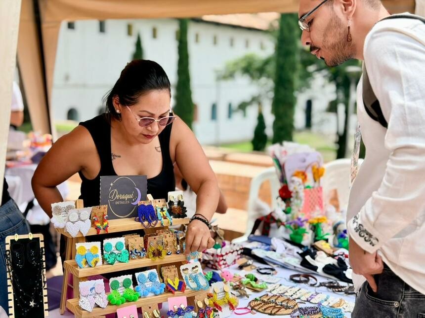 Mujeres manejan la mayoría de negocios en Ibagué, según censo económico