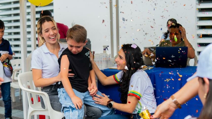 Niños vacunados contra dengue deben recibir segunda dosis desde hoy