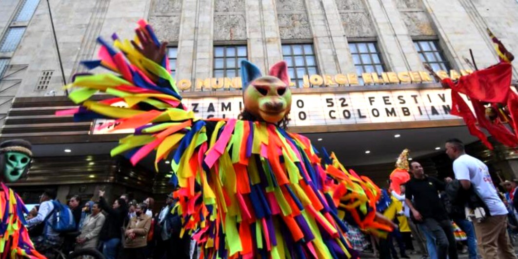 Más de 200 artistas llevaron el Festival Folclórico a las calles de Bogotá