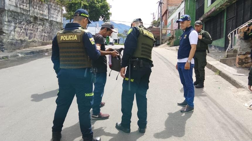 Autoridades intensifican controles en el corredor comercial de las calles 20 y 21