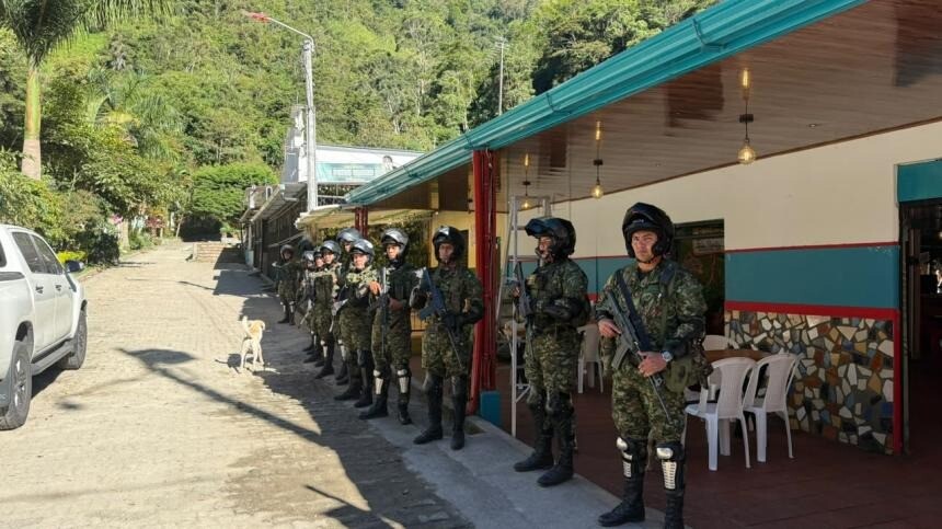 Patrullajes permanentes refuerzan la vigilancia en el Cañón del Combeima