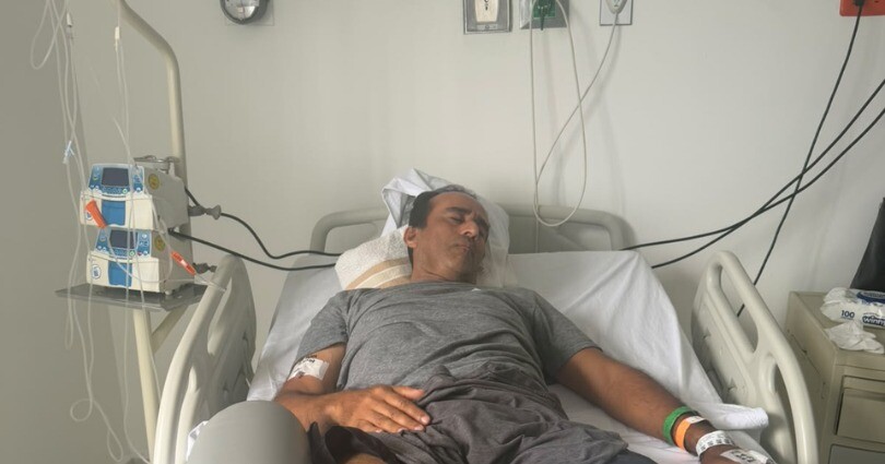 Demora en traslado pone en riesgo la pierna de un paciente.