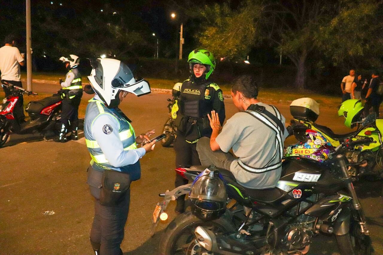 Controles en vía al Aeropuerto dejan 10 motos inmovilizadas y 24 comparendos