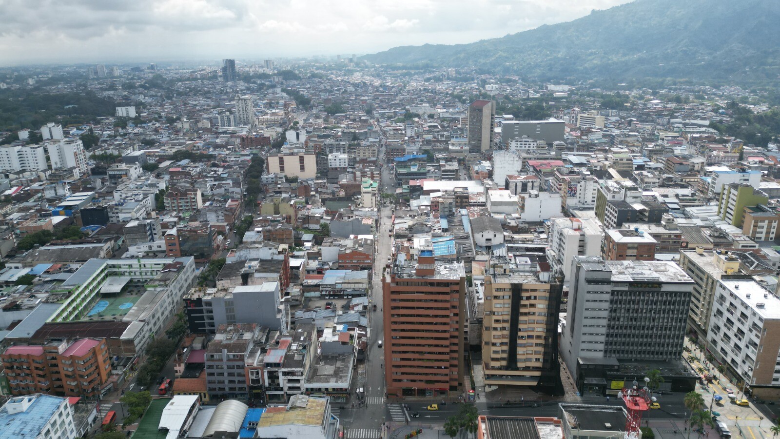 Menos desempleo juvenil e informalidad, pero Ibagué perdió 15.000 ocupados