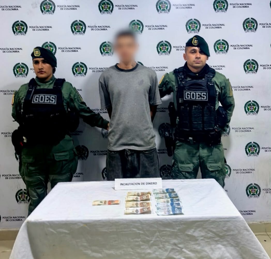 Presunta entrega de dinero durante control de tránsito terminó en captura