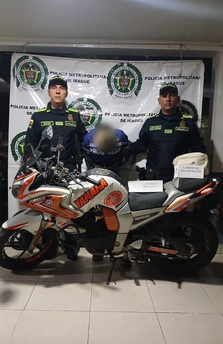 Comunidad retuvo a presunta ladrona tras raponazo en El Vergel