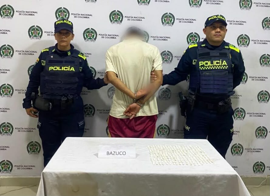 Hombre fue sorprendido con 227 papeletas de bazuco en Ibagué