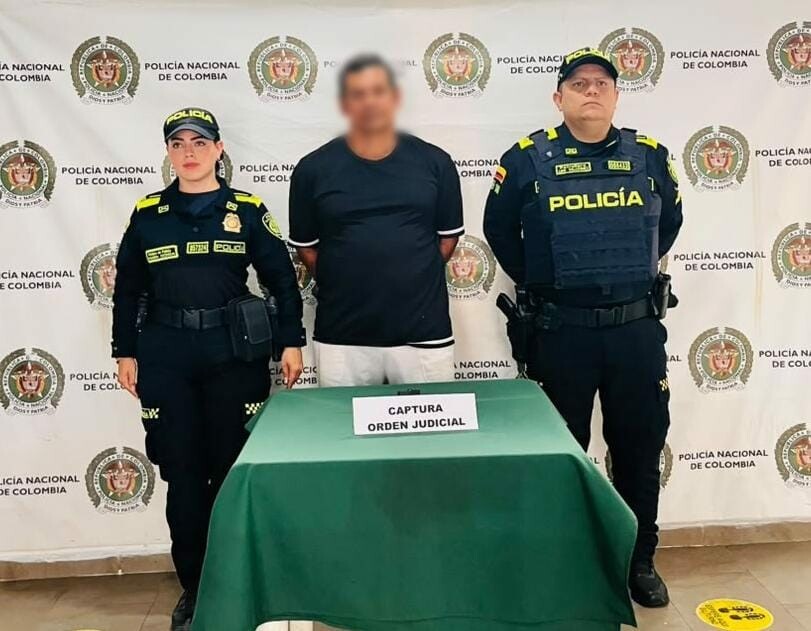 Verificación de antecedentes delató a hombre buscado por la justicia
