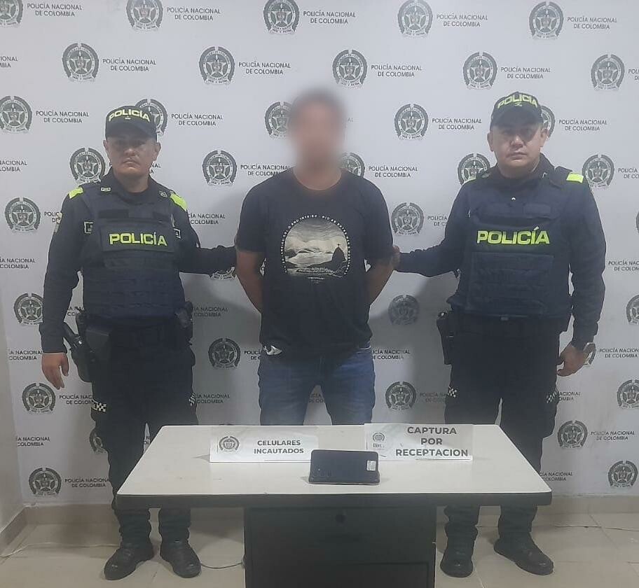 Capturan en Ibagué a hombre que llevaba celular reportado como robado
