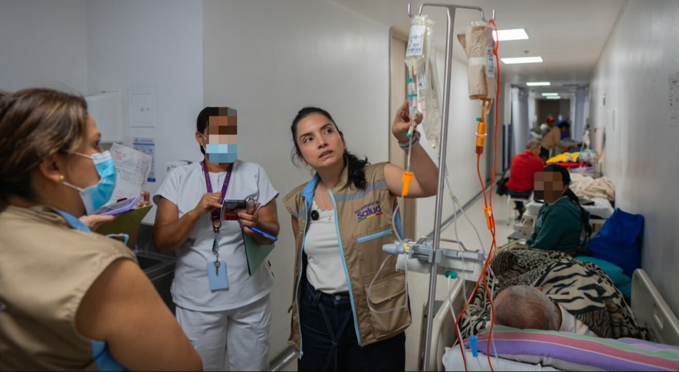Alertan por demoras, alta ocupación y fallas de aseo en urgencias
