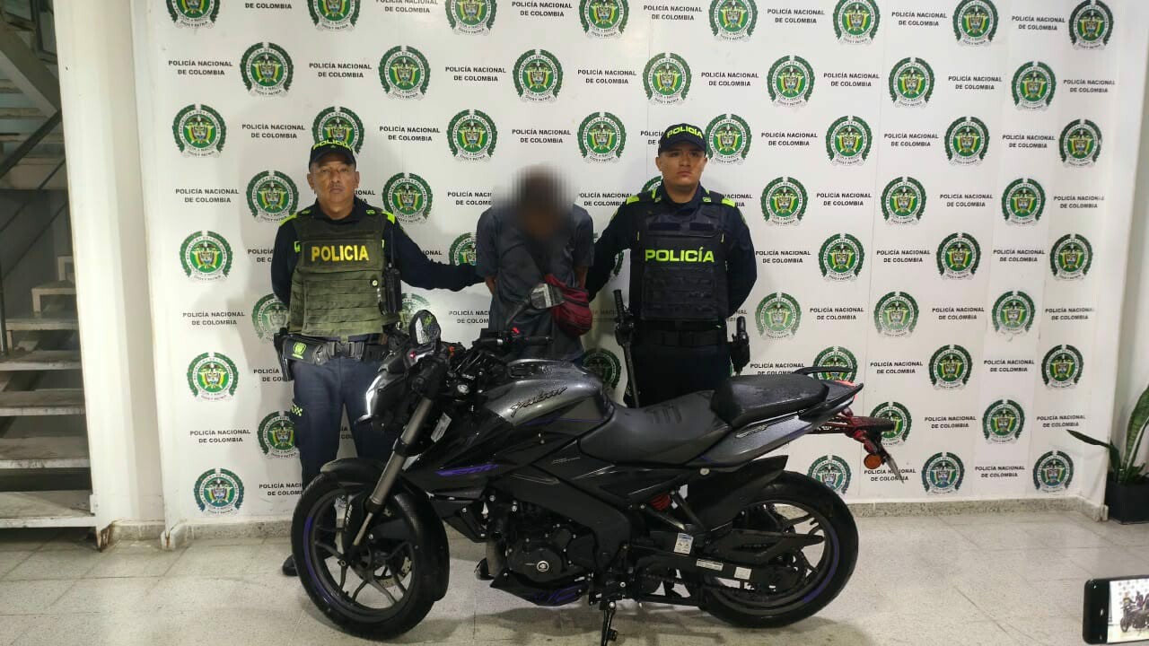 Una moto hurtada en Caldas terminó en manos de la Policía en Tolima