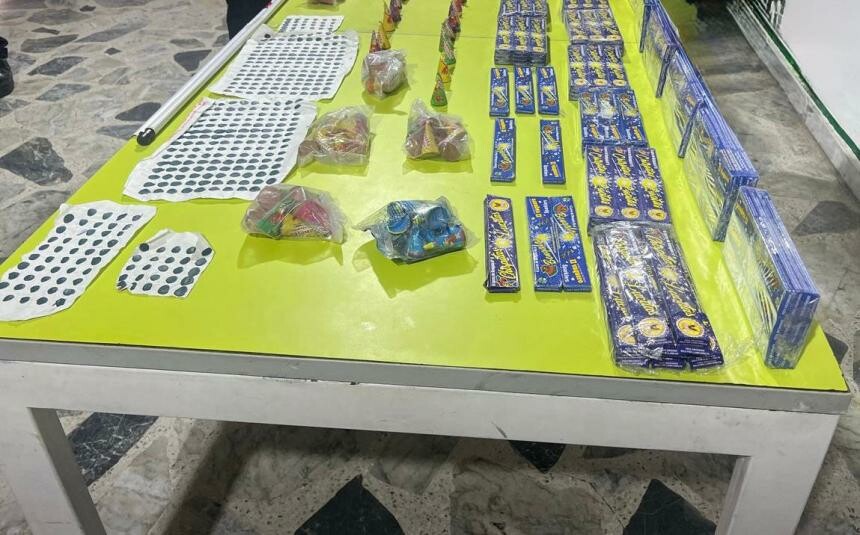 Intensifica controles y sanciones por uso y venta ilegal de pólvora