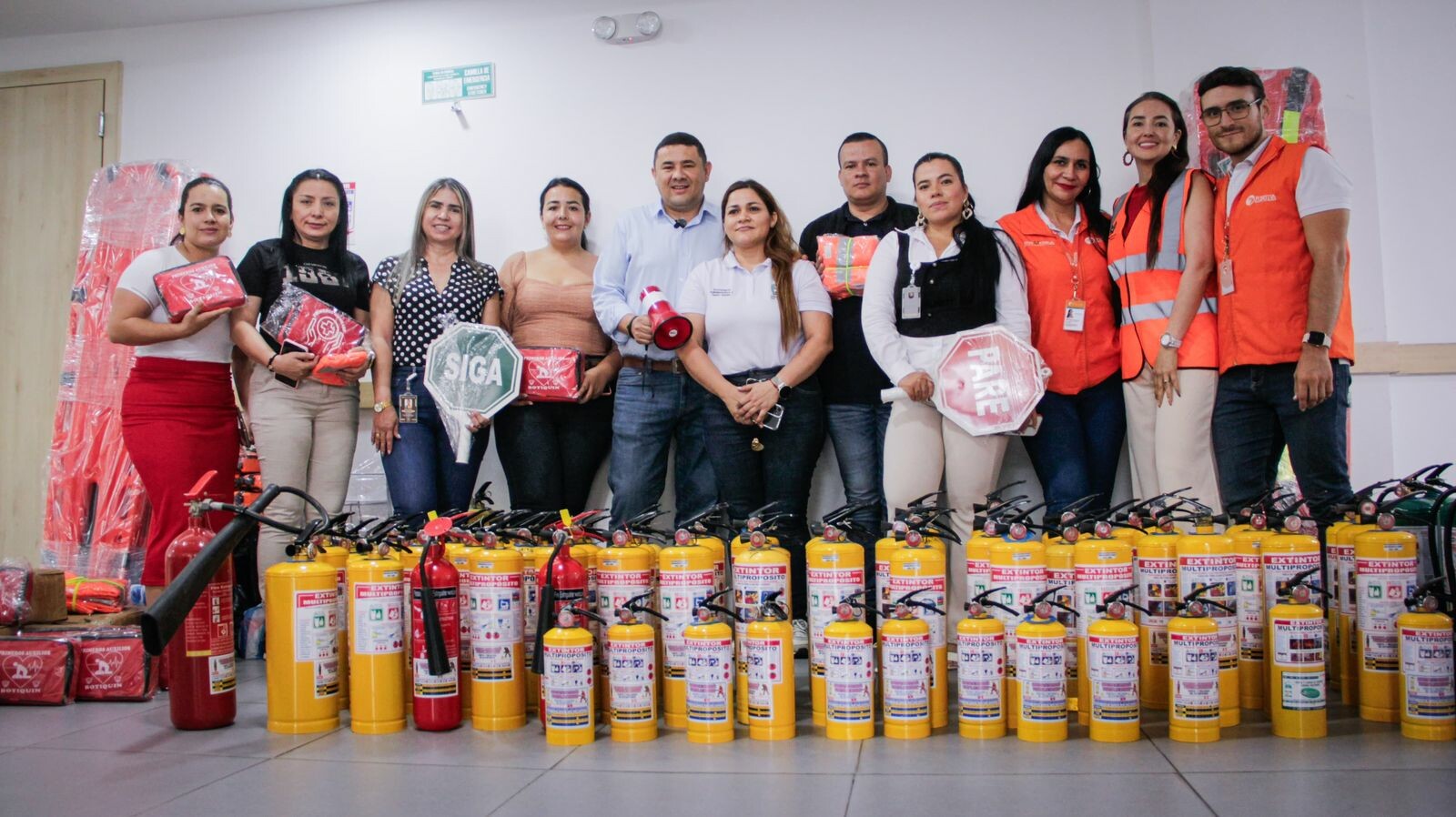La entidad adquirió cerca de 100 extintores y dotó a su equipo de brigadistas para prevenir emergencias