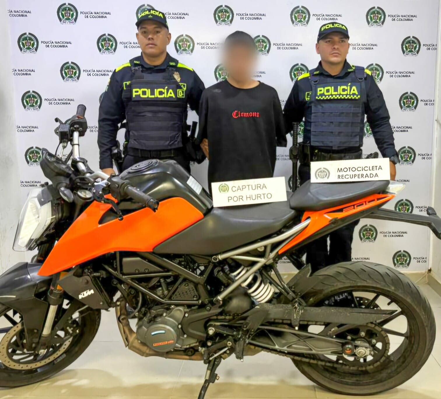 La Policía reporta reducción del 23 % en hurto de motos este año