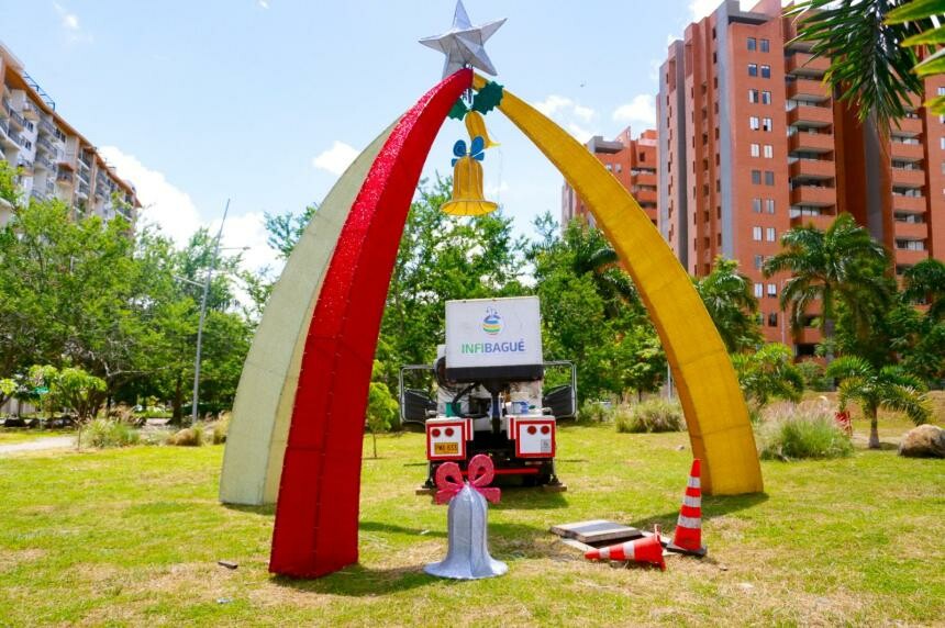 La Samaria se ilumina con alumbrado navideño en Ibagué