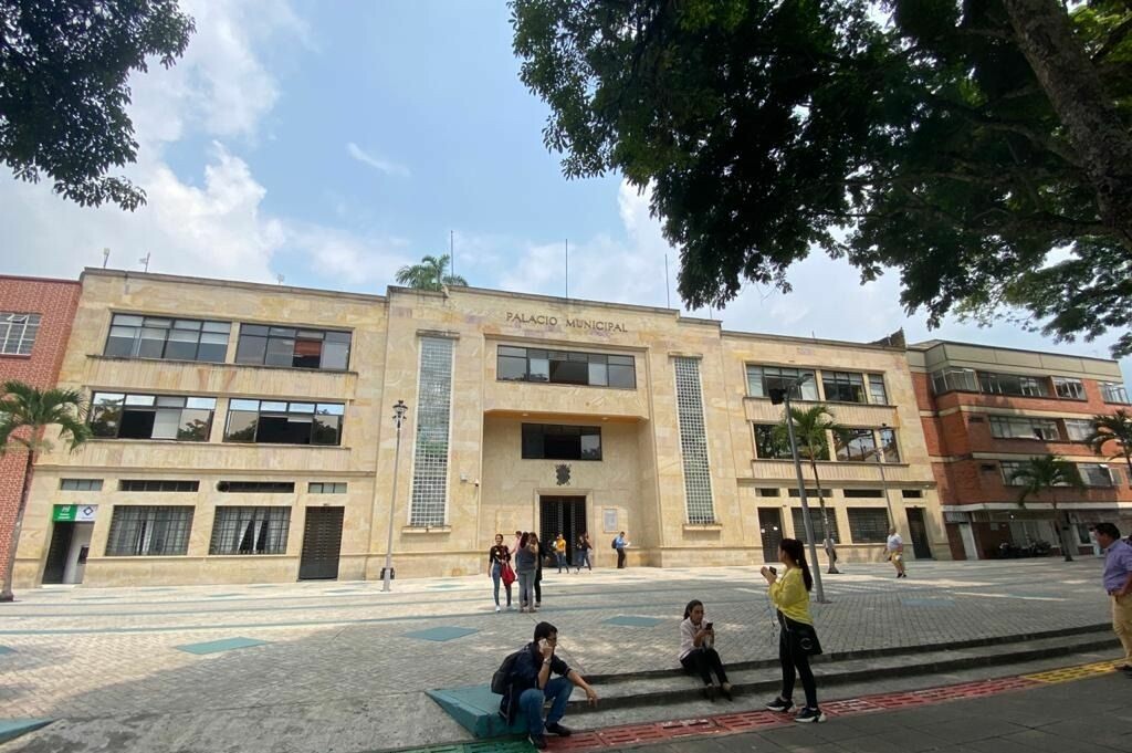 Funcionarios conocen lineamientos de la Ley 2418 y el sistema de mérito