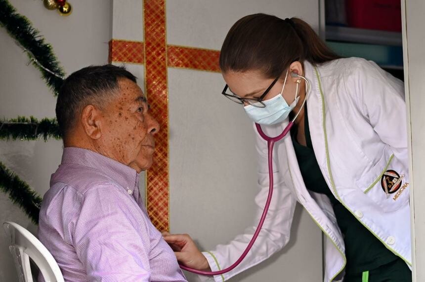 Más de 2.000 atenciones registra Unidad Móvil de Salud en Ibagué