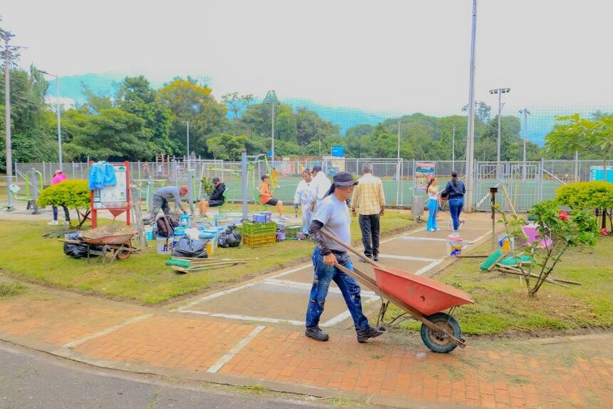 Jornadas comunitarias han recuperado 21 parques en Ibagué en 2025