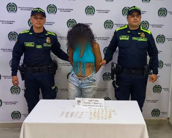 Capturada cuando portaba una NarcoMoña, con 80 dosis de bazuco