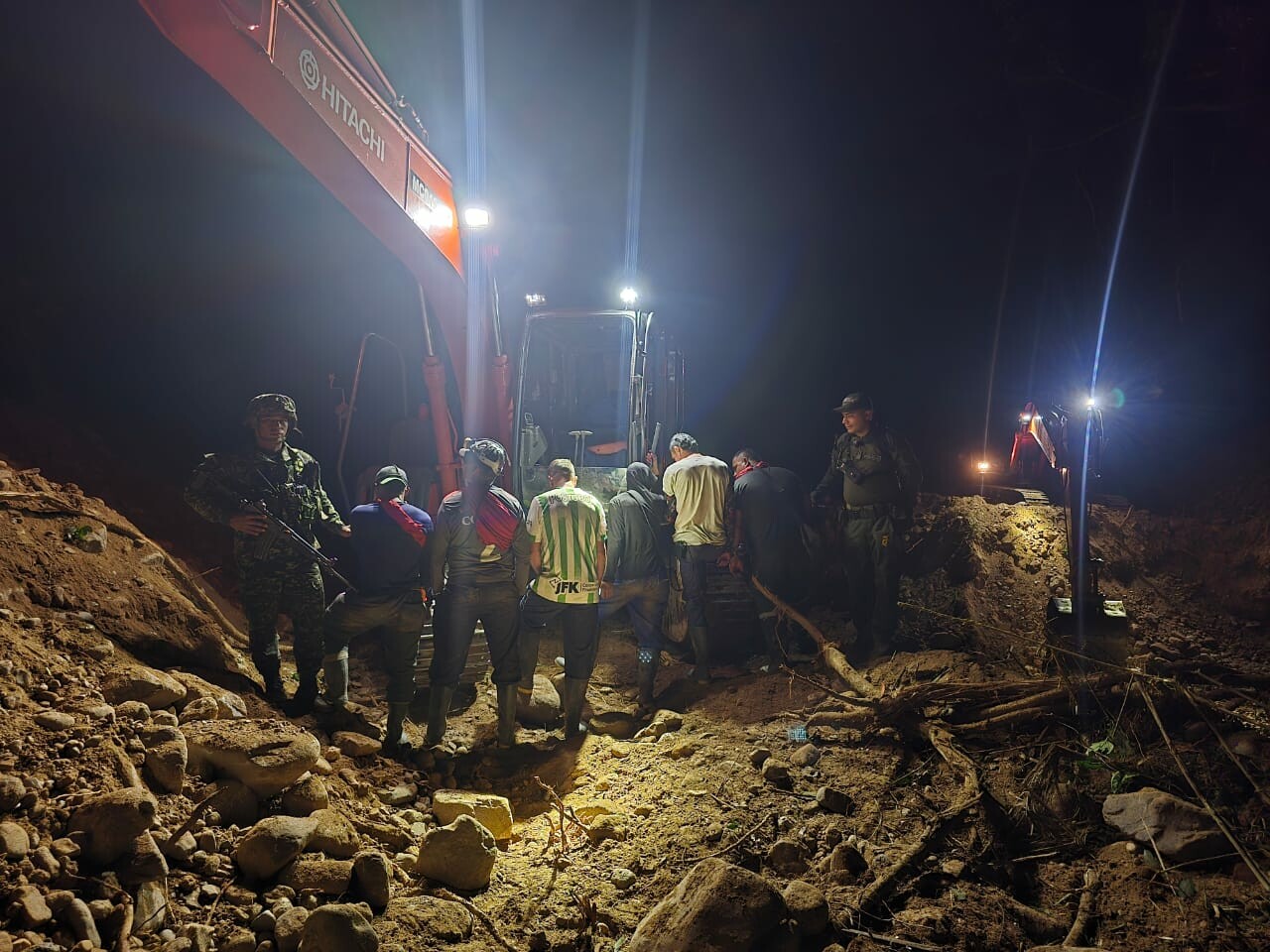 Seis detenidos por minería ilegal de oro en Ataco, Tolima