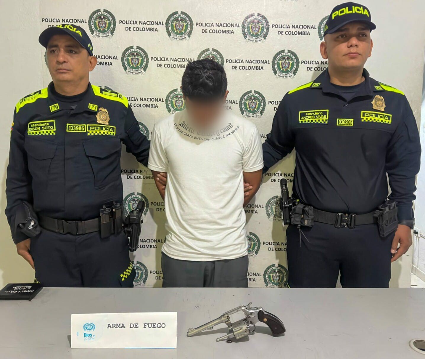 Sujeto fue sorprendido con un revólver calibre 38 sin salvoconducto ...